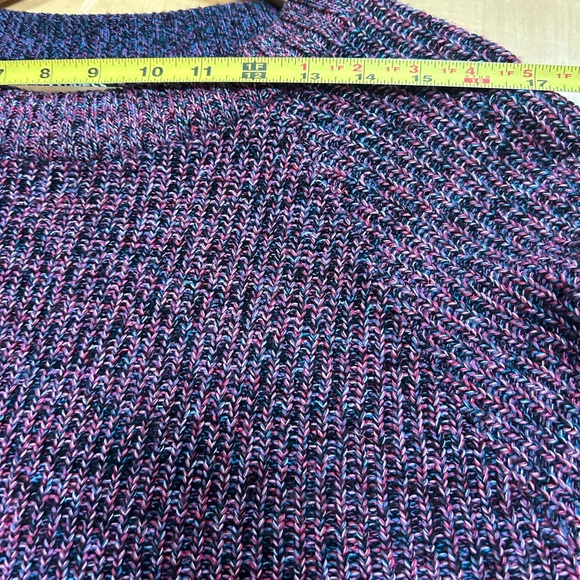 Express cropped sweater - Picture 5 of 7